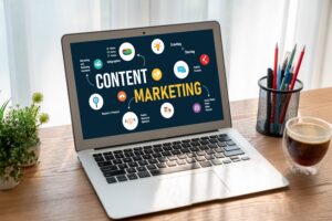 Read more about the article Content Marketing: A Powerful Strategy for Attracting and Engaging Customers